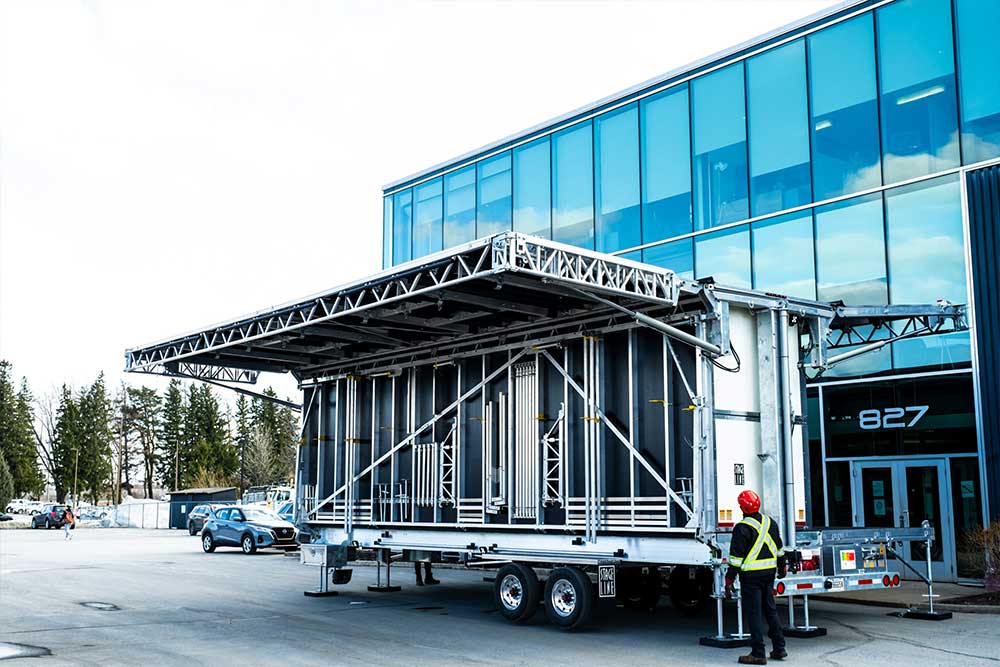Stageline SL225 – A Mobile Stage - Image 3